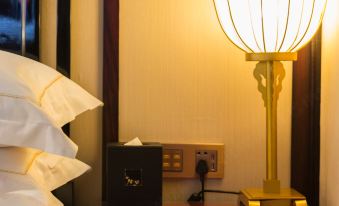 SEE ALSO NO.8 ( See you Pingyao Theater)