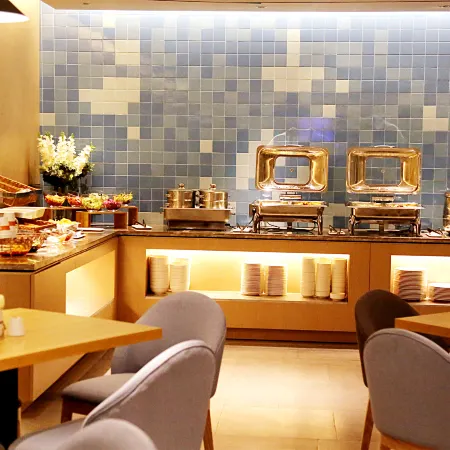 Homeinn · neo (Lanzhou Dongfanghong Square Subway Station Wanxiang City)