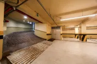 Hotel U