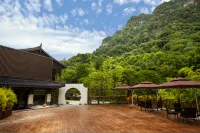 Qingcheng Country Villa Hotels near Qingcheng Villa - Tennis Court