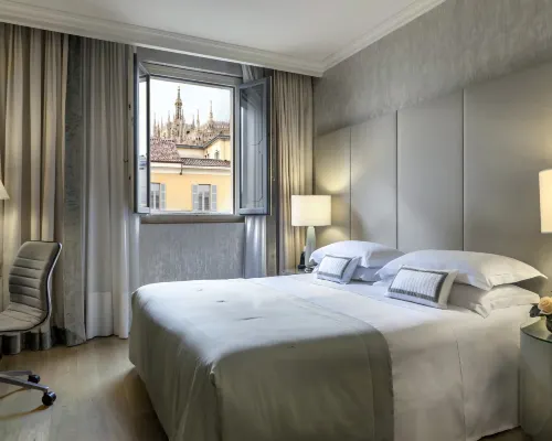 Rosa Grand Milano - Starhotels Collezione Hotels near Cordusio Station