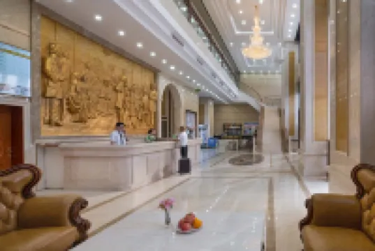 Vienna Hotel (Huizhou Boluo High Speed Rail Central Bus Station Hotel) Hotels in Boluo