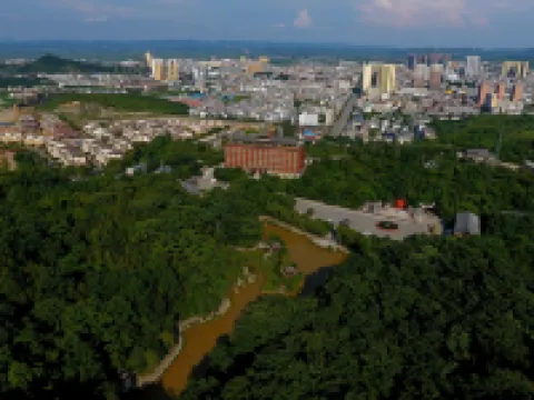 Xicheng Hotel فنادق في لوى بينغ