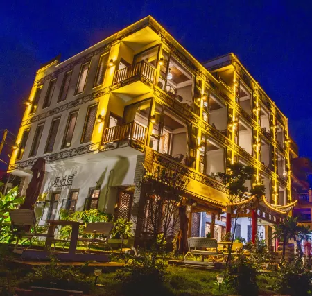 Weizhou Island Haishangju Seaview Hotel Отели рядом с достопримечательностью «Weizhouzhen»