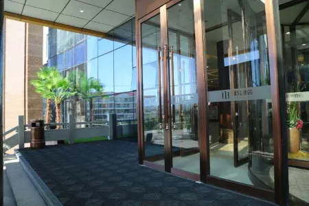 Blue Bay International Hotel Отели в г. Жушань