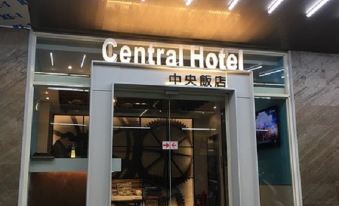 Central Hotel