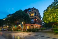 Riverview Hotel Các khách sạn ở Yang Dike Wharf