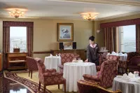 Grand Hi-Lai Hotel - Business