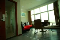 Zhongfu Riverview Hotel