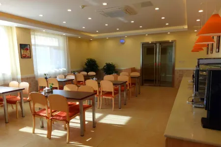 Homeinn Hotel (Yuanshi County Government Changshan Square)