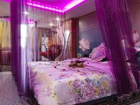 上海热带雨林浪漫情侣酒店 - 豪华套房