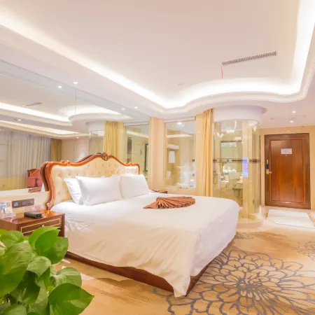 Longyou International Grand Hotel