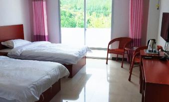 Dabie Mountain Lingyun Hotel