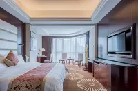 Yintian Hotel - parking