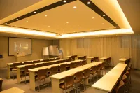 Homeinn Selected Hotel (Fuyang Linquan County Government Services Center) Hotels in Linquan