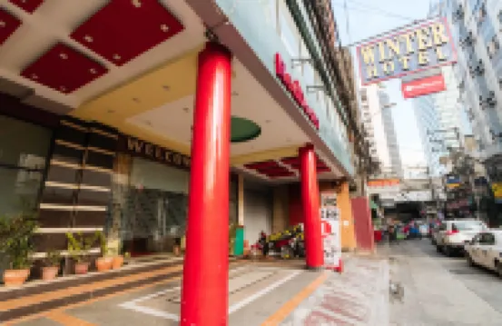 RedDoorz @ Winter Hotel Araneta Hotels in Quezon City