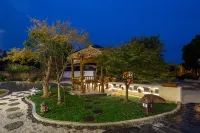 Floral Hotel · Yixing Limo Shanfang Hotel Hotels near Taihua Tiangu Yangsheng Dujia Sceneic Area