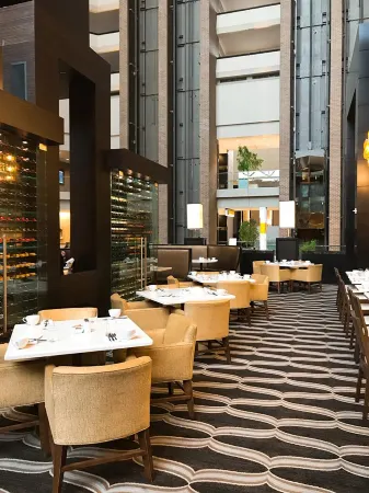 Hyatt Regency New Orleans Отели рядом с достопримечательностью «Лонг Вью Хаус энд Гарденс»