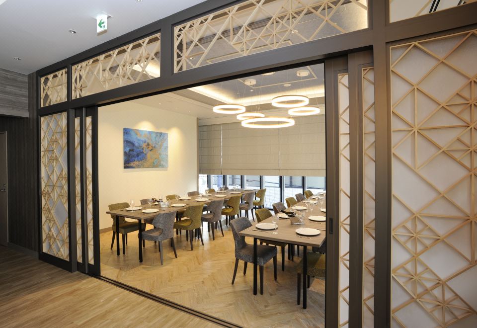 1. 호텔 케이한 츠..