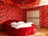 Qitian Boutique Hotel Hotels near Shangqiu Polytechnic (Shenhuo Avenue)