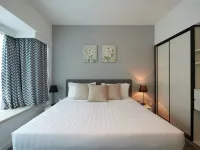 Grand Bay View Hotel Hotels near Panda Place