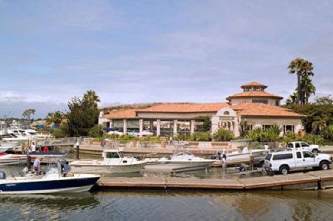 Newport Dunes Waterfront Resort-Newport Beach Updated 2022 Room  Price-Reviews & Deals | Trip.com