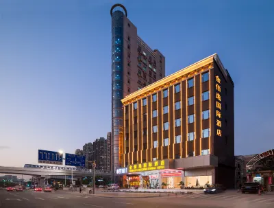 Jinbaiyi  international hotel Các khách sạn ở Khu Longgang