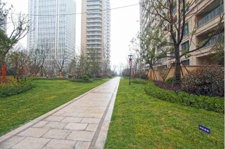 Sweetome Vacation Apartment (Nanjiang Yihao)