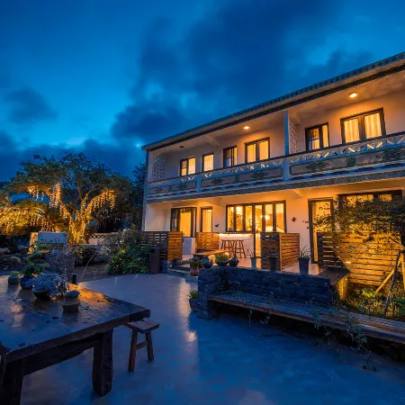 Zhoushan Yingzihai Inn