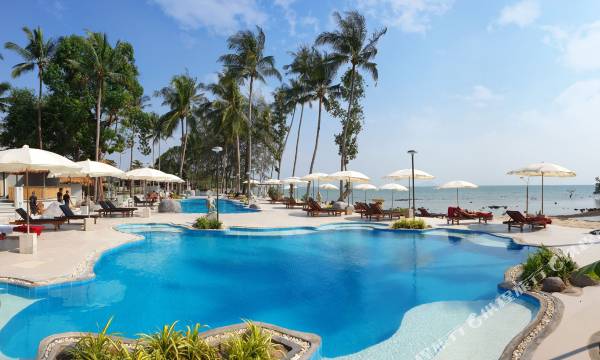 Villa Cha-Cha Krabi Beachfront Resort