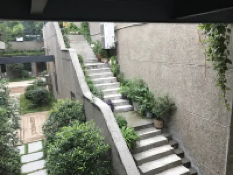 Jiujianfang (Walmart Minfa Plaza) Hotels near Mi Fu Memorial Temple