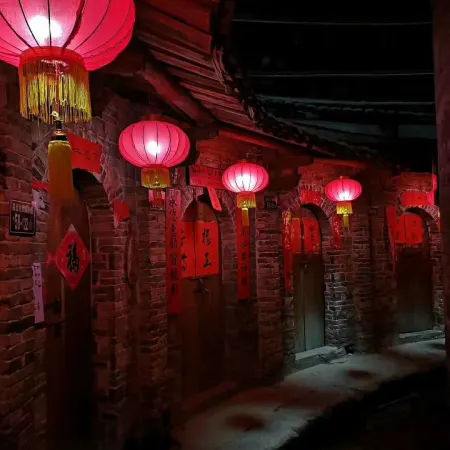 Longyan Haolaiwu Hotel