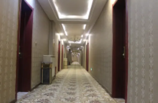 Yitai Business Internet Hotel