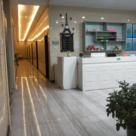 Beipiao Yirong Hotel
