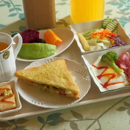 Avignon Bed and Breakfast Отели рядом с достопримечательностью «Термальный парк Сыхуньси»
