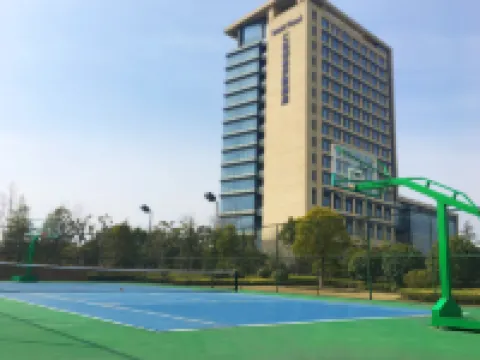 Dusit Thani Dongtai Hotels in Dongtai