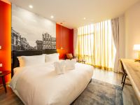 重庆盖亚三十六房酒店 - 高级智能大床房