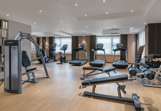 헤난 팜 비치 리조트 수영장