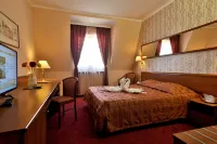 Hotel Brasov Hotels near 1848-49 park