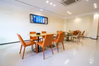 Wagtai Comfort Inn