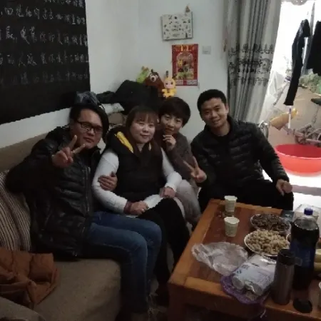 Shuyou Theme Youth Hostel (Xi'an Daming Palace Ruins Park Shop)