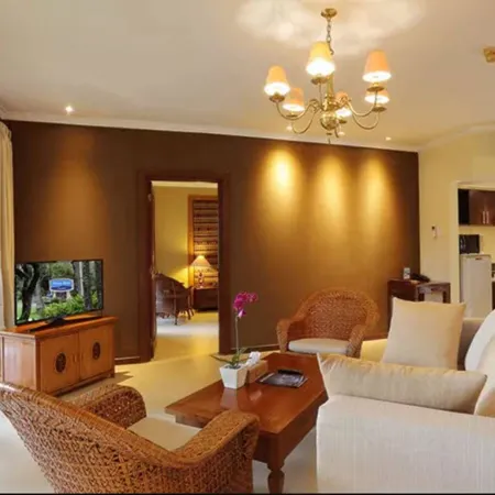 Mangsit Suites by Holiday Resort Lombok