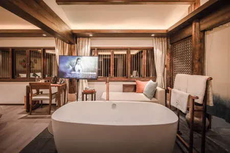 Yueyin · Art Designer Hotel in Lijiang Ancient City