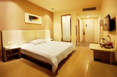 Grace Inn Hotel (Liaocheng Development Zone Zhenhua Shopping Center) Hotel in zona Liaocheng Garment College (Meihe Road)