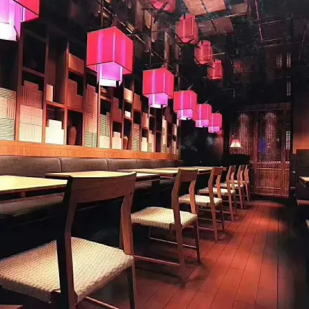 New Oriental Hotel