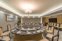 โรงแรม ฮอลิเดย์ จงไค่ ฮวาฟู่ - พร้อมอาหารเช้า