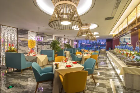 Cherry Hotel Отели рядом с достопримечательностью «Branch of Changchun Institute of Technology»