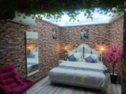 安顺和钰商务宾馆 - 蓝海风情大床房(无窗)