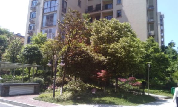 Zixing Yijia Chinese Inn