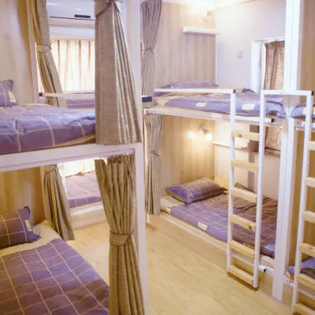Panda Courtyard Youth Hostel (Kuanzhai Alley Branch)